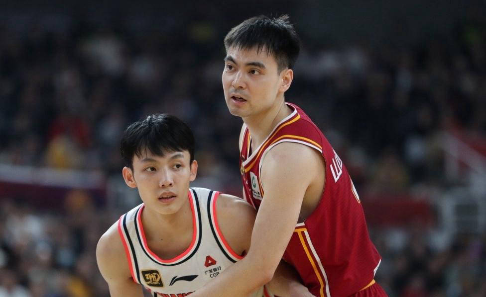 TheShy焦点对战，詹姆斯与80激战TL分钟，战术调整胜负难料！